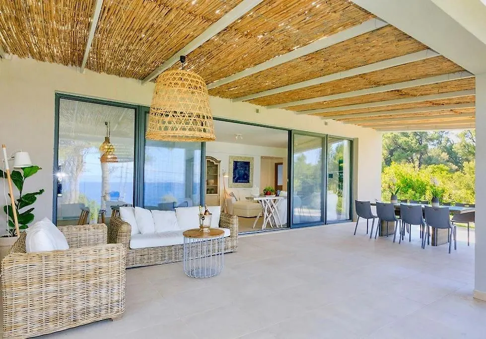 Dilean Luxury Villa Vourvourou